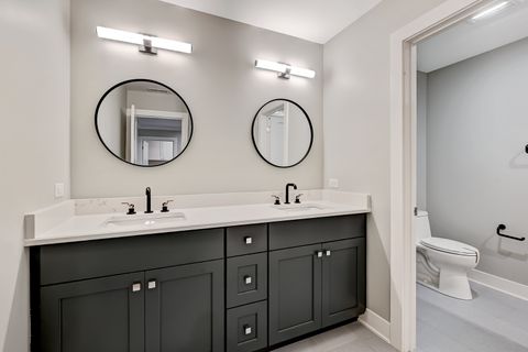 Tiny photo for 133 Harding Court, Glen Ellyn, IL 60137 (MLS # 12539433)