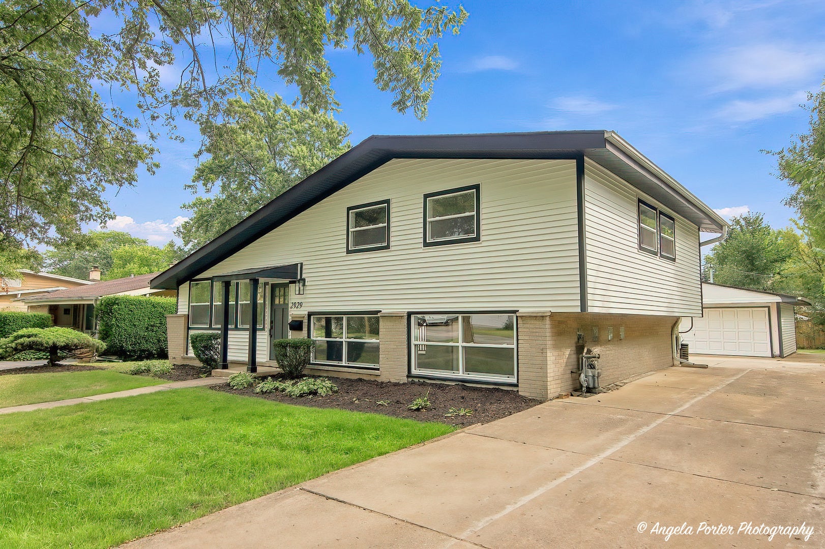 2929 Central Road