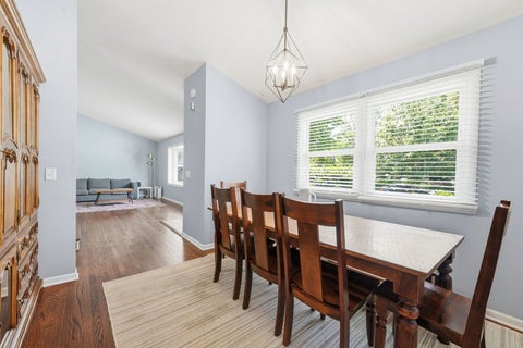 Tiny photo for 256 WALNUT Drive, St. Charles, IL 60174 (MLS # 12686092)