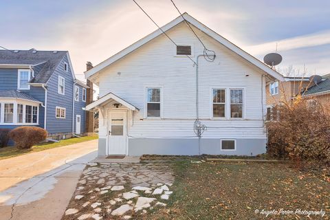 A home in Waukegan