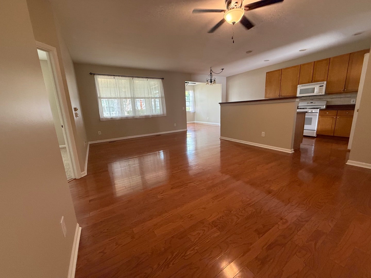 1607 Cadillac Circle