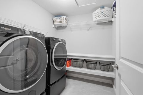 Tiny photo for 4428 Slate Creek Drive, Bettendorf, IA 52722 (MLS # 12584664)