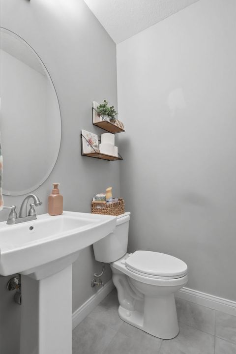 Tiny photo for 4428 Slate Creek Drive, Bettendorf, IA 52722 (MLS # 12584664)