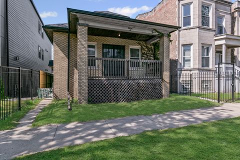 Tiny photo for 6536 S Rhodes Avenue, Chicago, IL 60637 (MLS # 12518184)
