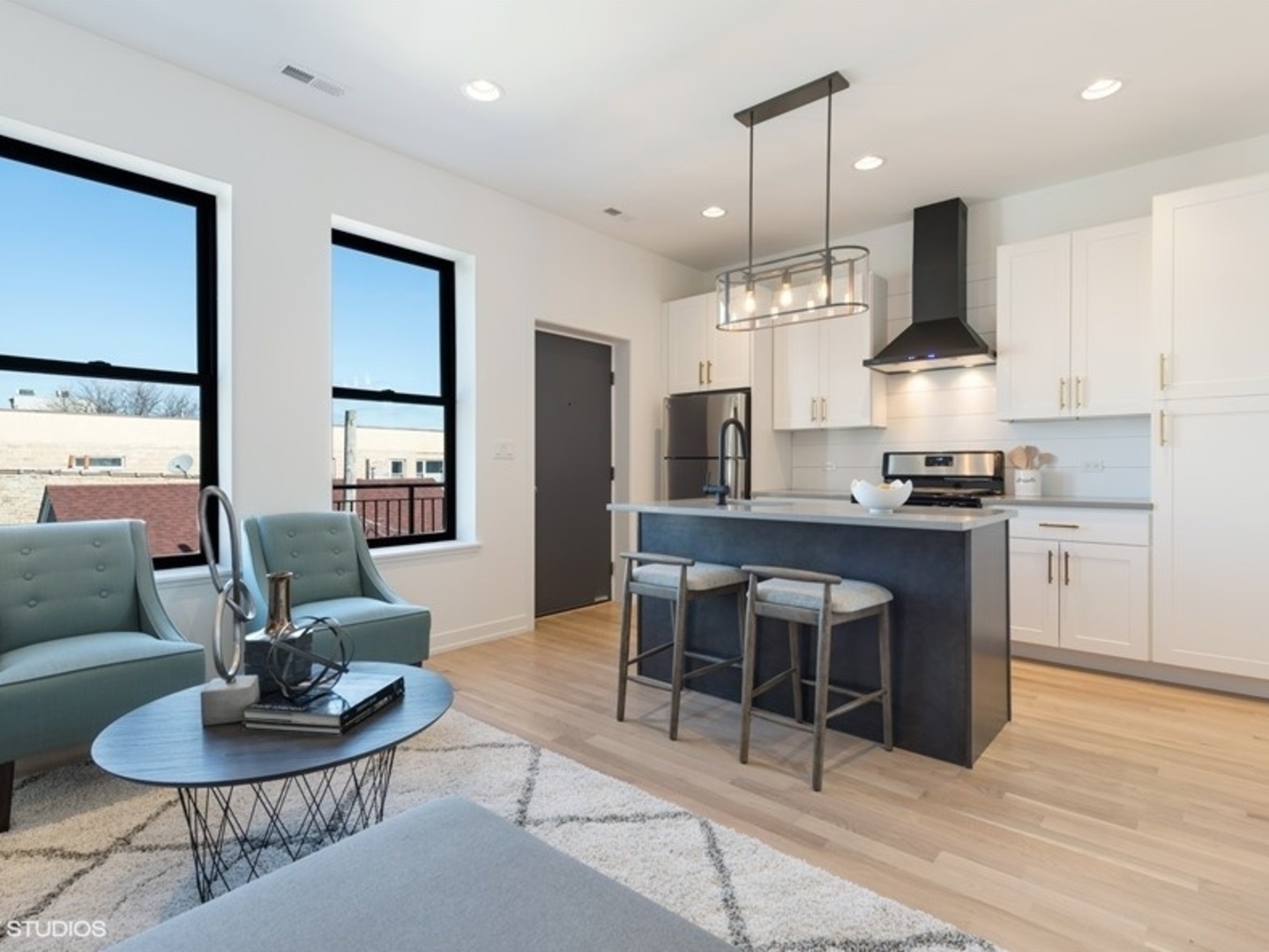 1244 W Huron Street 3