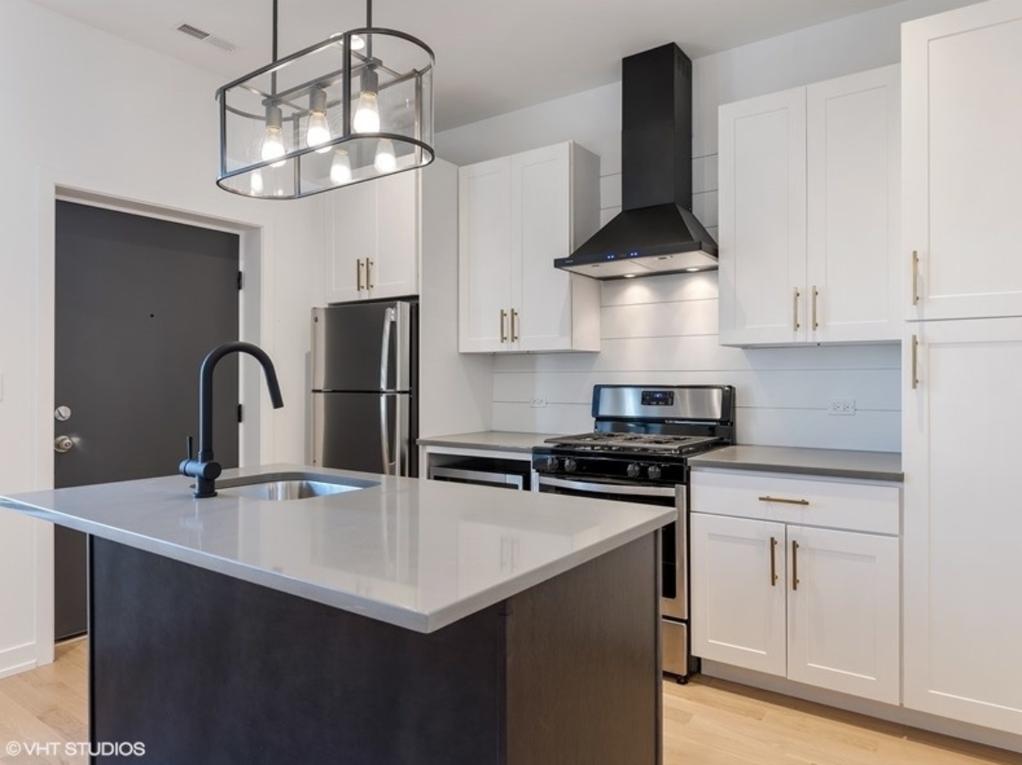 1244 W Huron Street 3