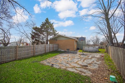 Tiny photo for 18842 Morgan Street, Homewood, IL 60430 (MLS # 12599022)