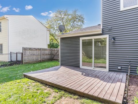 Tiny photo for 5015 Rochester Drive, Hoffman Estates, IL 60010 (MLS # 12489423)