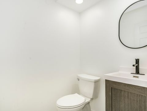 Tiny photo for 5015 Rochester Drive, Hoffman Estates, IL 60010 (MLS # 12489423)
