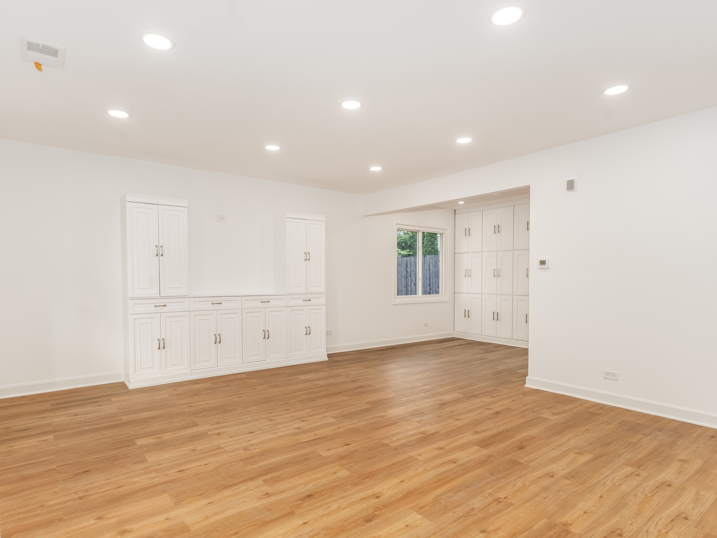 5015 Rochester Drive