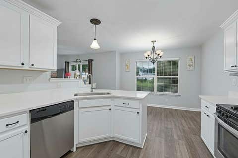 Tiny photo for 1011 N South Elgin Boulevard, South Elgin, IL 60177 (MLS # 12721485)