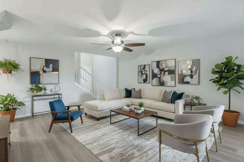 Tiny photo for 1011 N South Elgin Boulevard, South Elgin, IL 60177 (MLS # 12721485)