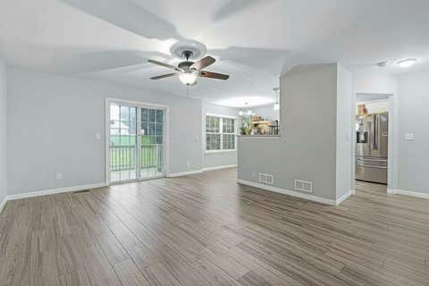 Tiny photo for 1011 N South Elgin Boulevard, South Elgin, IL 60177 (MLS # 12721485)