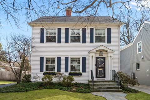 1917 Greenwood Avenue Wilmette IL 60091