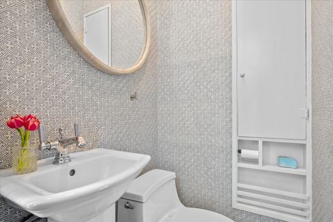 Tiny photo for 1917 Greenwood Avenue, Wilmette, IL 60091 (MLS # 12604734)