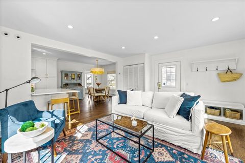 Tiny photo for 1917 Greenwood Avenue, Wilmette, IL 60091 (MLS # 12604734)