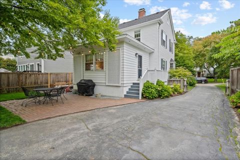 Tiny photo for 1917 Greenwood Avenue, Wilmette, IL 60091 (MLS # 12604734)