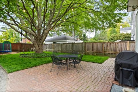 Tiny photo for 1917 Greenwood Avenue, Wilmette, IL 60091 (MLS # 12604734)