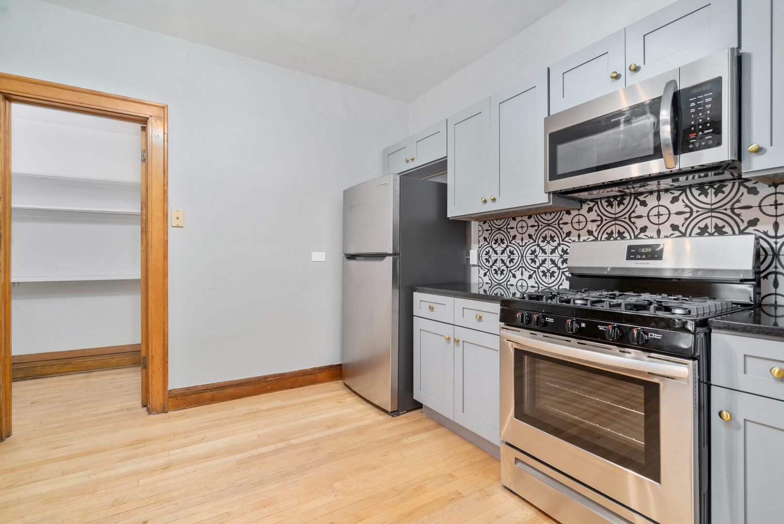 530 Hillside Avenue 1-N