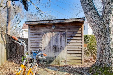 Tiny photo for 1507 Cleveland Street, Evanston, IL 60202 (MLS # 12566685)