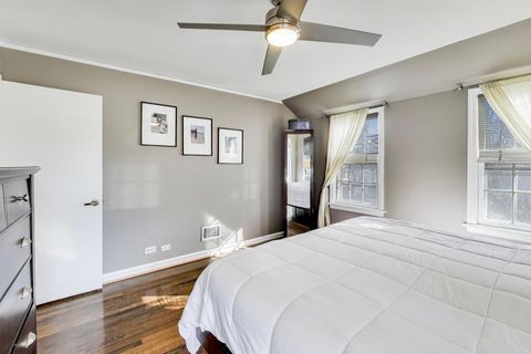 Tiny photo for 1507 Cleveland Street, Evanston, IL 60202 (MLS # 12566685)