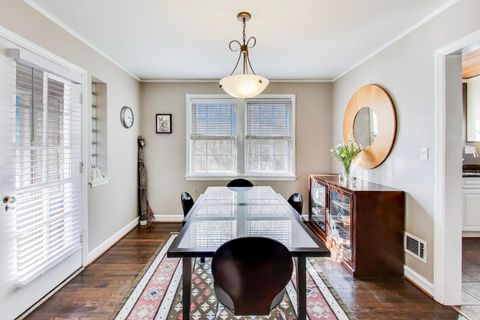 Tiny photo for 1507 Cleveland Street, Evanston, IL 60202 (MLS # 12566685)