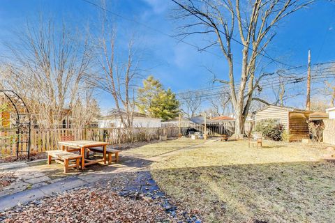 Tiny photo for 1507 Cleveland Street, Evanston, IL 60202 (MLS # 12566685)