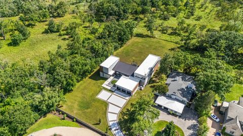 Tiny photo for 711 Becker Road, Glenview, IL 60025 (MLS # 12508323)