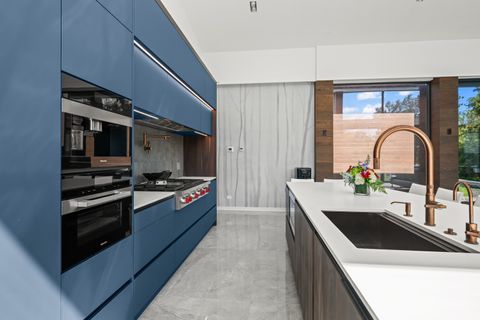 Tiny photo for 711 Becker Road, Glenview, IL 60025 (MLS # 12508323)