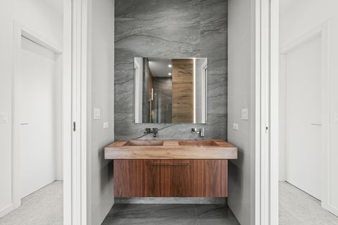 Tiny photo for 711 Becker Road, Glenview, IL 60025 (MLS # 12508323)