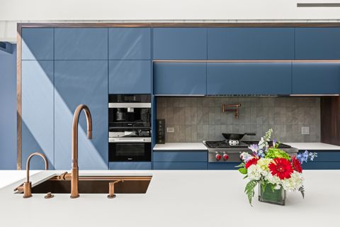 Tiny photo for 711 Becker Road, Glenview, IL 60025 (MLS # 12508323)