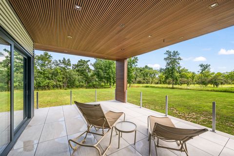 Tiny photo for 711 Becker Road, Glenview, IL 60025 (MLS # 12508323)