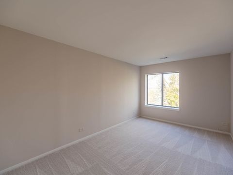 Tiny photo for 3050 Pheasant Creek Drive #407, Northbrook, IL 60062 (MLS # 12512206)