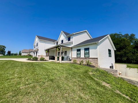 Tiny photo for 7845 Fitzgerald Road, Clinton, IL 61727 (MLS # 12443496)