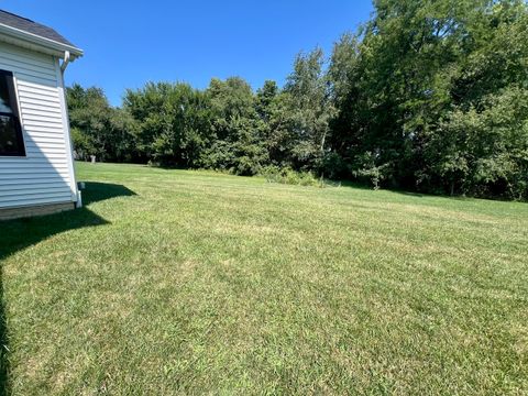 Tiny photo for 7845 Fitzgerald Road, Clinton, IL 61727 (MLS # 12443496)