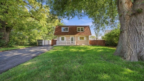 Photo of 48 East Drive, Northlake, IL 60164 (MLS # 12793081)