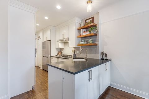 Tiny photo for 1118 Washington Boulevard #1A, Oak Park, IL 60302 (MLS # 12579871)