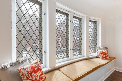 Tiny photo for 1118 Washington Boulevard #1A, Oak Park, IL 60302 (MLS # 12579871)