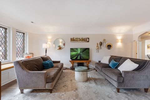 Tiny photo for 1118 Washington Boulevard #1A, Oak Park, IL 60302 (MLS # 12579871)