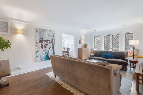 Tiny photo for 1118 Washington Boulevard #1A, Oak Park, IL 60302 (MLS # 12579871)