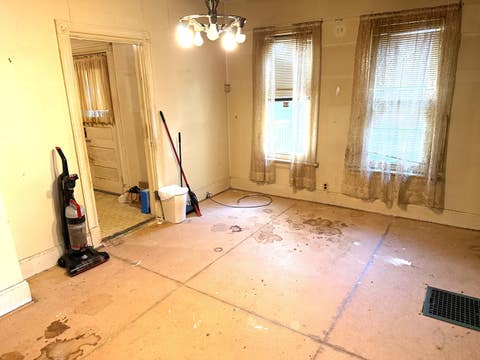 Tiny photo for 739 N Howell Street, Davenport, IA 52802 (MLS # 12699170)