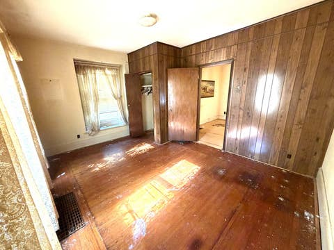 Tiny photo for 739 N Howell Street, Davenport, IA 52802 (MLS # 12699170)