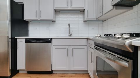 Tiny photo for 2545 S Dearborn Street #309, Chicago, IL 60616 (MLS # 12614470)
