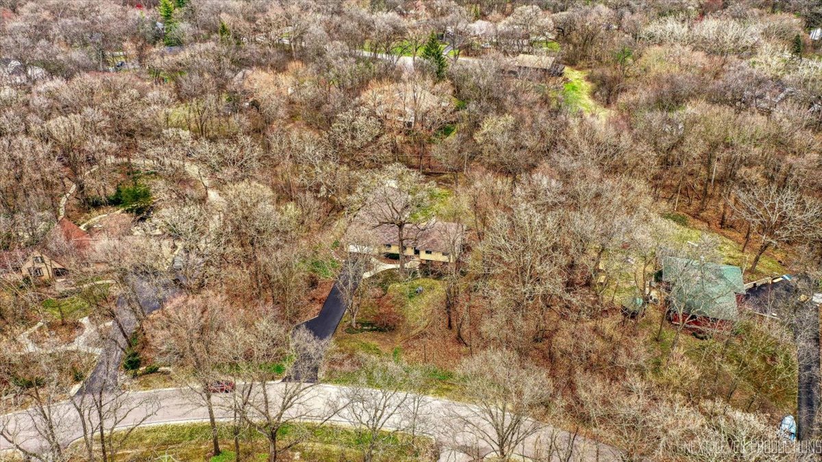 6N381 Old Homestead Road