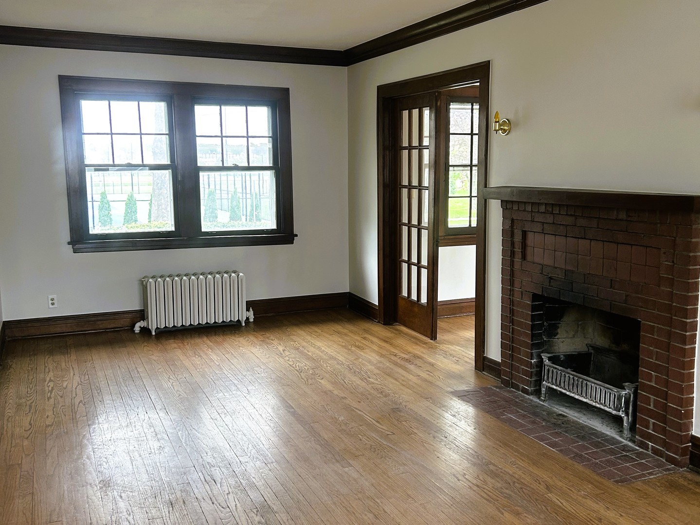 24 N Belmont Avenue