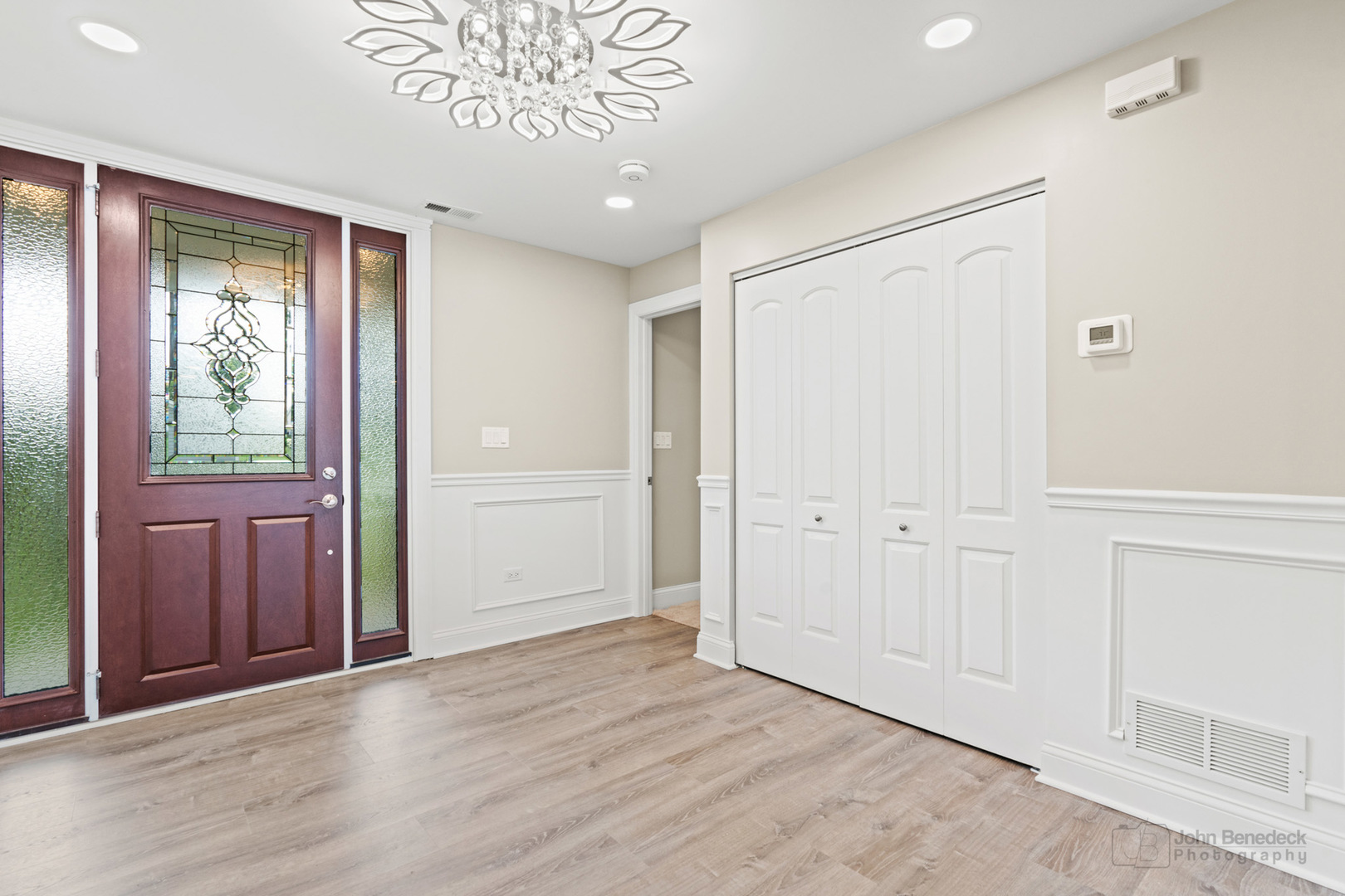 2015 N Woodlawn Park Avenue