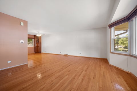 Tiny photo for 1477 William Clifford Lane, Elk Grove Village, IL 60007 (MLS # 12690104)