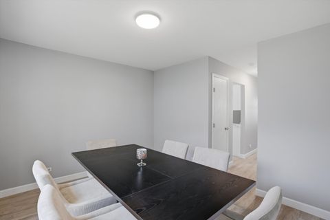 Tiny photo for 7 Arthur Court, Streamwood, IL 60107 (MLS # 12632113)