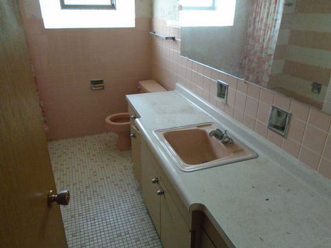 Tiny photo for 8524 N Ottawa Avenue, Niles, IL 60714 (MLS # 12595655)