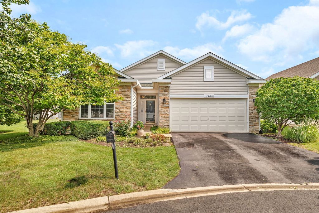 Photo for 746 S Mecosta Lane, Romeoville, IL 60446 (MLS # 12482618)